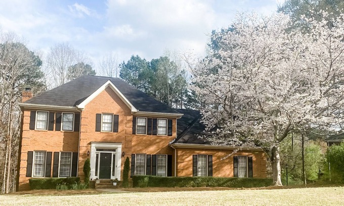 Athens Casa | Spacious Home minutes from UGA