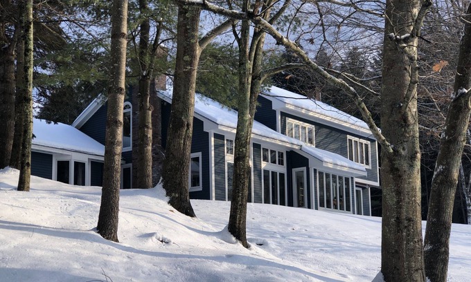 Quechee Casa | Aquí está su fabulosa casa en el corazón de Quechee, Vermont