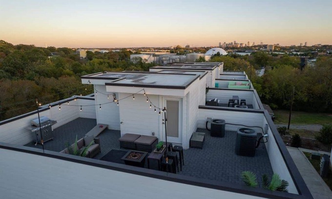 Haynes Area Casa | Spacious House with Serene skyline views