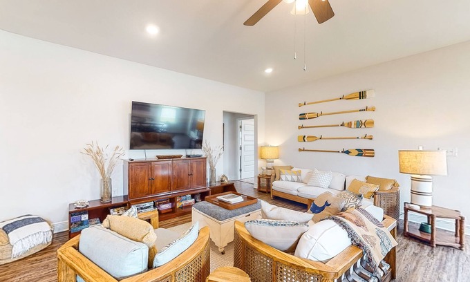 Port St. Joe Casa | Spacious home with golf cart, mother-in-law suite, community pool, beach access