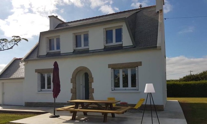 Plovan Casa | Spacious house 800m from the superb Penhors beach. 8P. 150 m2