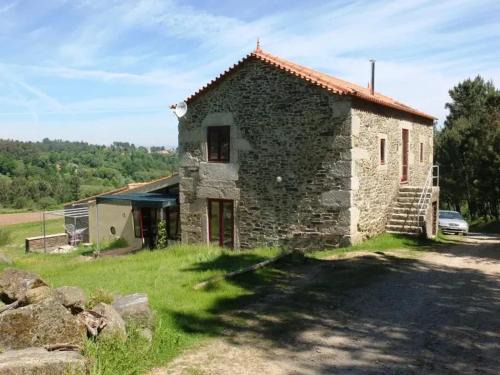 Maceira Apartamento | Spacious House in Seia with Stunning Mountain Views, 150 m²