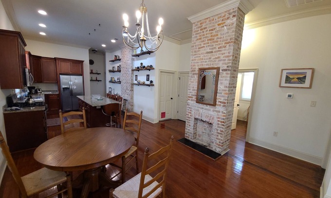 Saint Roch Casa | Spacious house on Elysian Fields. Close to French quarter and Marigny