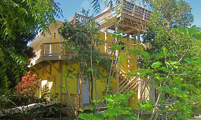 Lubbers Quarters Cay Casa | Lujosa casa en una isla apartada ... ¡kayaks, carrito de golf y más!