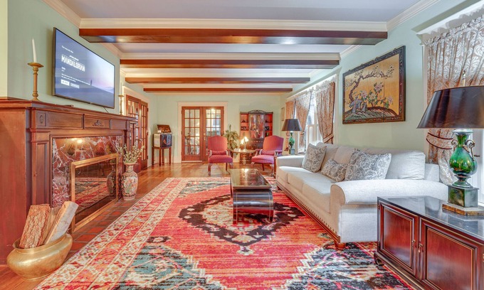 Jamestown Casa | Spacious Jamestown Home Near Nat'l Comedy Center!