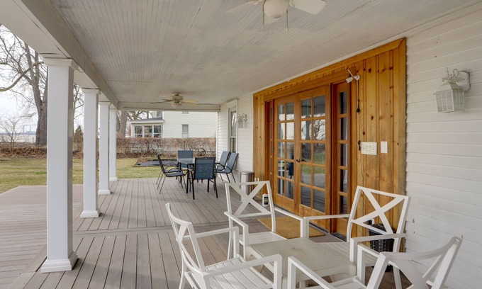 Woodland Beach Casa | Spacious Lakefront House w/ Backyard Fire Pit