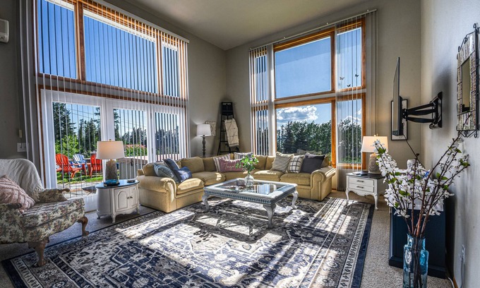 Bigfork Casa | Spacious Large Friendly Home w/5 King Beds, Hot Tub, Firepit, Lake Views