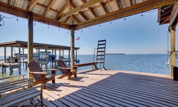 West Livingston Casa | Spacious Livingston Home w/ Private Boat Dock