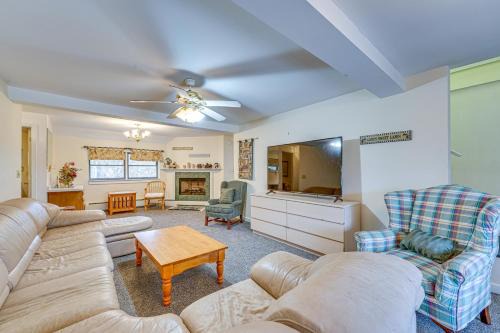 Ludlow Casa | Spacious Ludlow Hideaway Less Than 1 Mi to Okemo Mountain!