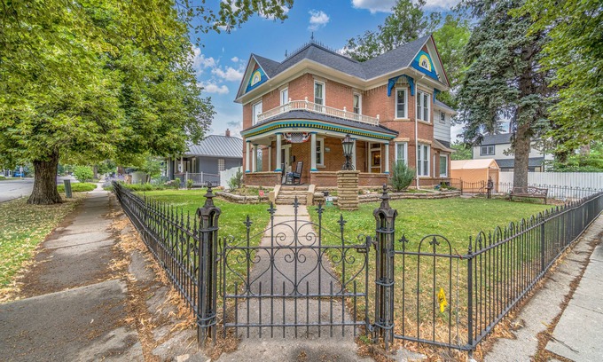 Loveland Casa | Grand Maison de Fleur
