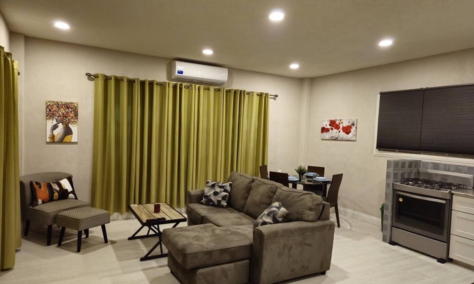 Georgetown Apartamento | Spacious Luxurious Flat - Safe Neighborhood In Embassies and Hotel Area