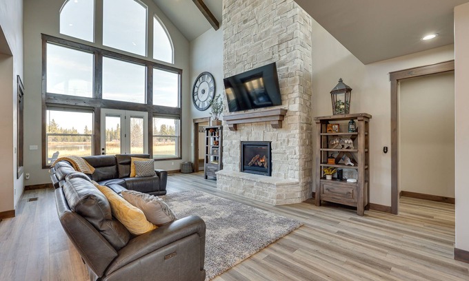 McCall Casa | Spacious McCall Home w/ Private Lake Access!