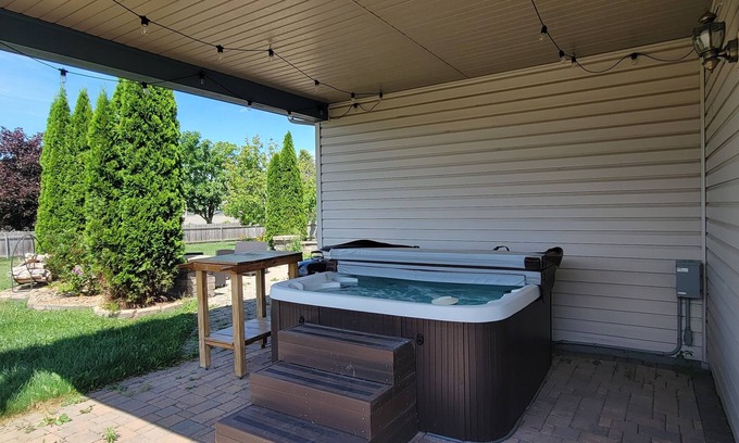 Kiel Casa | Spacious, modern home just 12 minutes from Road America and outdoor adventures.