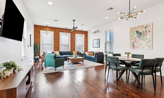 Saint Claude Casa | Spacious Modern New Orleans Retreat