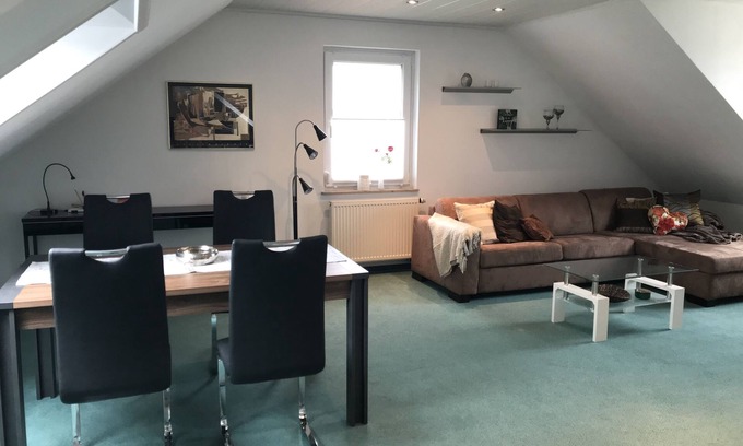 Rottingen Apartamento | Spacious, modern vacation apartment (53 sqm) in a quiet location with panoramic views over the Tauber Valley