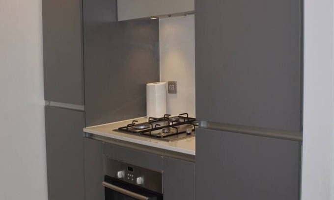 Stockwell Apartamento | Spacious & Modern Zone 2 Flat, 1 min to station