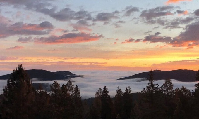 Conifer Mountain and Meadows Casa | Spacious Mountain Retreat - Nature, Solitude and Views!