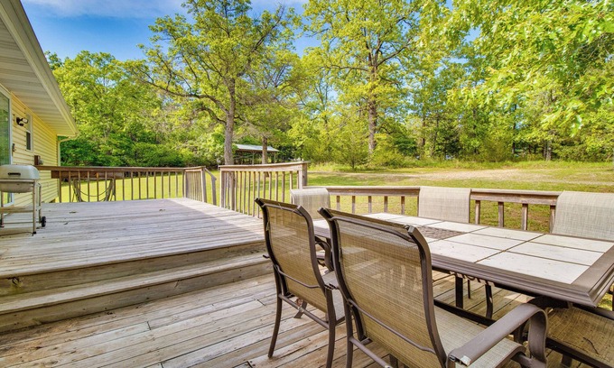 Mountain Home Casa | Spacious Mountain Home Retreat Near Norfork Lake!