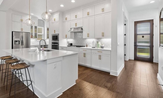 Mueller Casa | Spacious Mueller family home