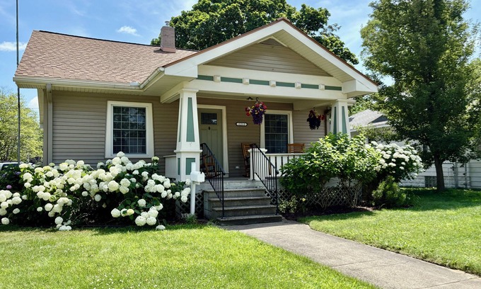 Lakeside Casa | Spacious Muskegon Retreat Near Lake Michigan, Pet Friendly,Fire Pit & EV Charger