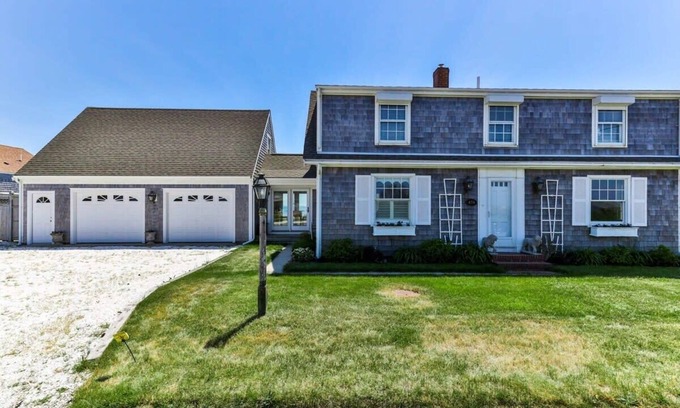 North Truro Casa | Spacious North Truro Beachfront Home