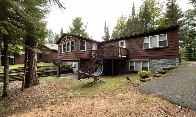Eagle River Casa | Spacious Northwoods Retreat: Perfect for Families & Friends on Sugar Camp Chain