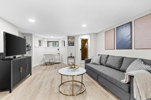 Logan Circle Apartamento | Spacious NW Apt Steps to 14th Street Corridor