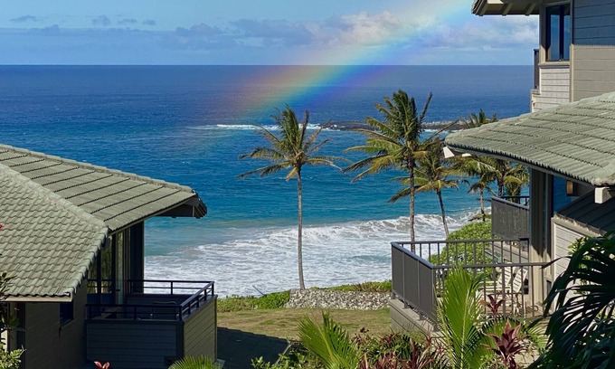 Napili Condominio | Amplia unidad con vista al mar con gran lanai en Kapalua Bay Villas