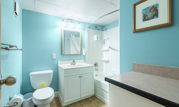 Northeast Virginia Beach Apartamento | Spacious One Bedroom Condo