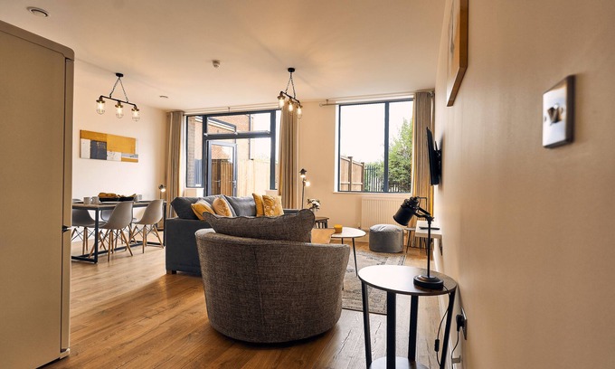 Hungerford Apartamento | Goldfinch-Superior-Apartamento-Baño Privado-Terraza