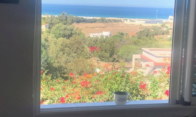 Bni Makada Casa | Spacious one-bedroom apartment close to the sea