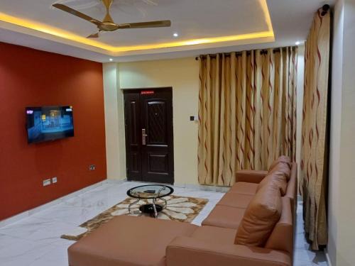 Accra Apartamento | Spacious & Outstanding 3-Bed Furnished Apartment
