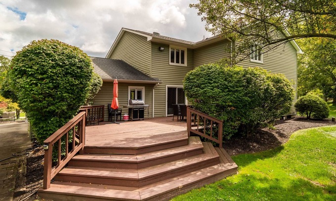 Pepper Pike Casa | Spacious Pepper Pike Home - Near CLE Clinc & CWRU