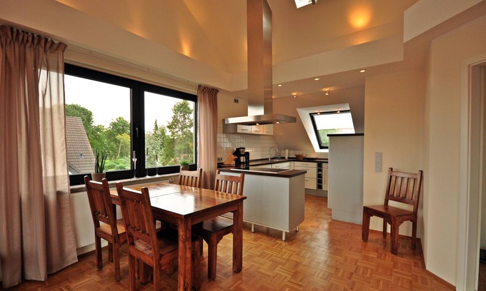 Bielefeld Apartamento | Spacious, prestigious and comfortably furnished 3-room apartment