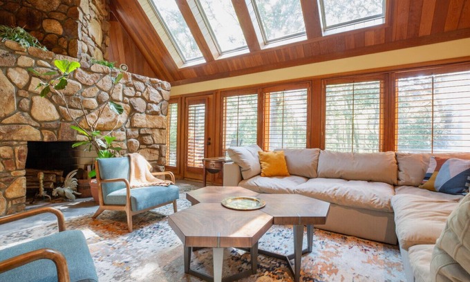 Chapel Hill Casa | Spacious, private, in nature near town