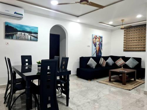 Adenta Apartamento | Spacious Quiet & Cozy- Close to Highway-Parking