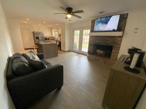 Northeast Pensacola Casa | Spacious Ranch Home Near Airport
