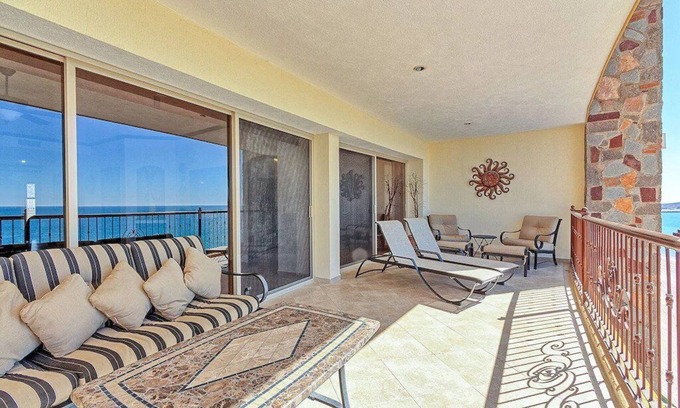 Bella Vista Complejo | Spacious Remodeled 2 Bedroom 2 Bath Overlooking the Sea of Cortez