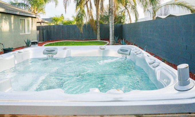 Pumpkin Center Casa | Spacious Remodeled Home with Private