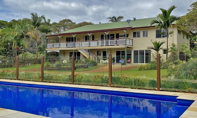 Amity Point Casa | Spacious residence with sparkling inground pool. Only 100 metres to the beach