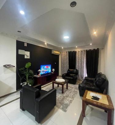 Masaki Apartamento | Spacious Retreat - 2 Bedroom Aptment Oysterbay