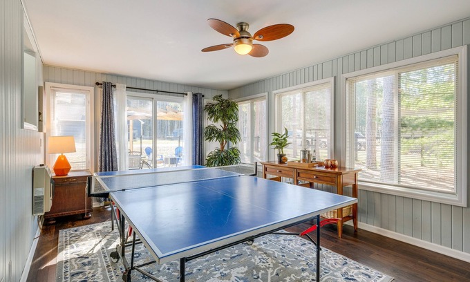 Higgins Lake Casa | Spacious Retreat w/ Games, 0.7 Mi to Higgins Lake!