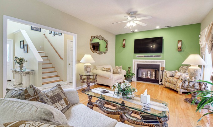 Richmond Hill Casa | Spacious Richmond Hill Hideaway w/ Deck!