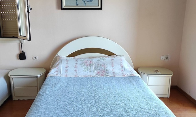 Ierapetra Casa | Spacious Room with a Private Bathroom - Stay with a Cretan Family!