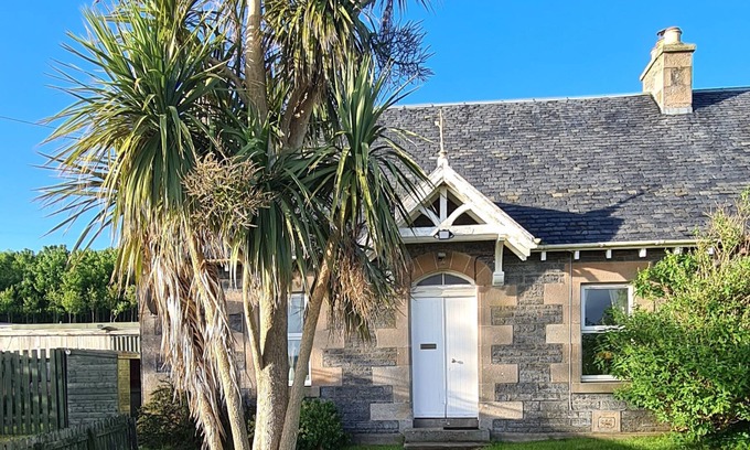 Campbeltown Casa | Spacious, rural, cottage, outside Campbeltown