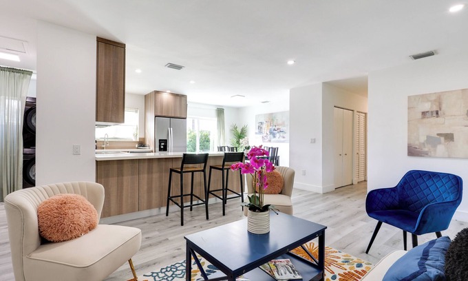 South Miami Casa | Spacious + Serene Miami Home: Walk to Metrorail!