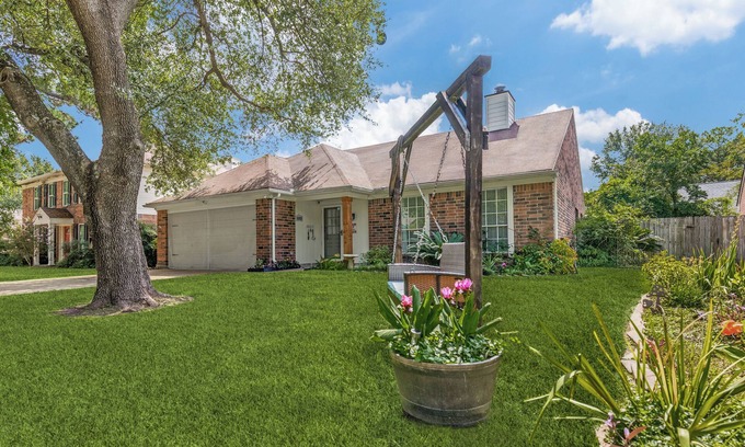 Louetta Casa | Spacious Single Level! Klein~Spring~The Vintage~Champion Forest~Tomball