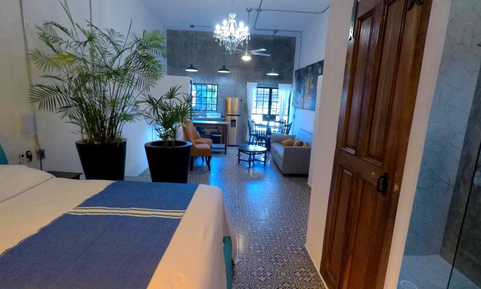 Colonia 5 de Diciembre Apartamento | Amplio estudio - Casa Tres Lunas # 2