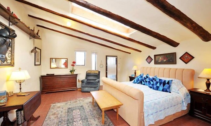 West Alameda Apartamento | Un entorno tranquilo para dos personas: ¡a solo 5 millas del centro de Plaza!