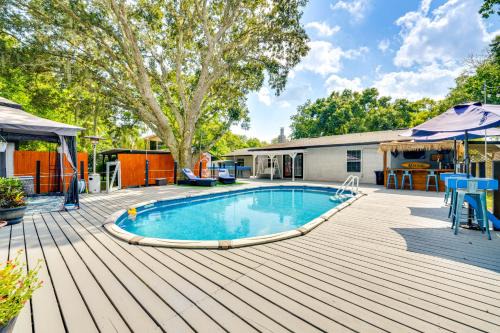 Tavares Casa | Spacious Tavares Home with Private Outdoor Oasis!